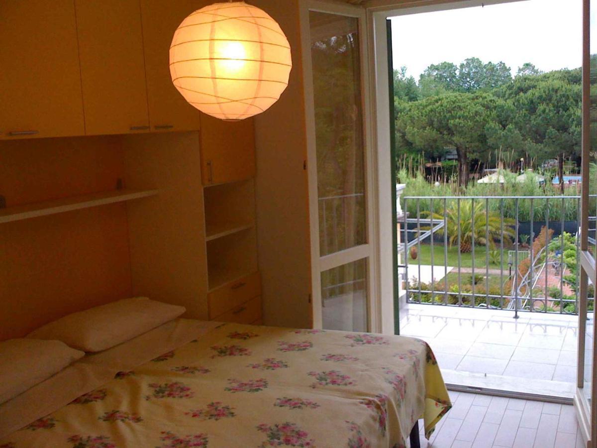 Apartment In Marina Di Massa - Toskana 24103 Εξωτερικό φωτογραφία